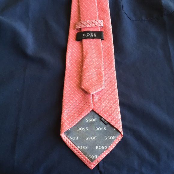 Four Hugo Boss & Italian brand Ties - Picture 2 of 8
